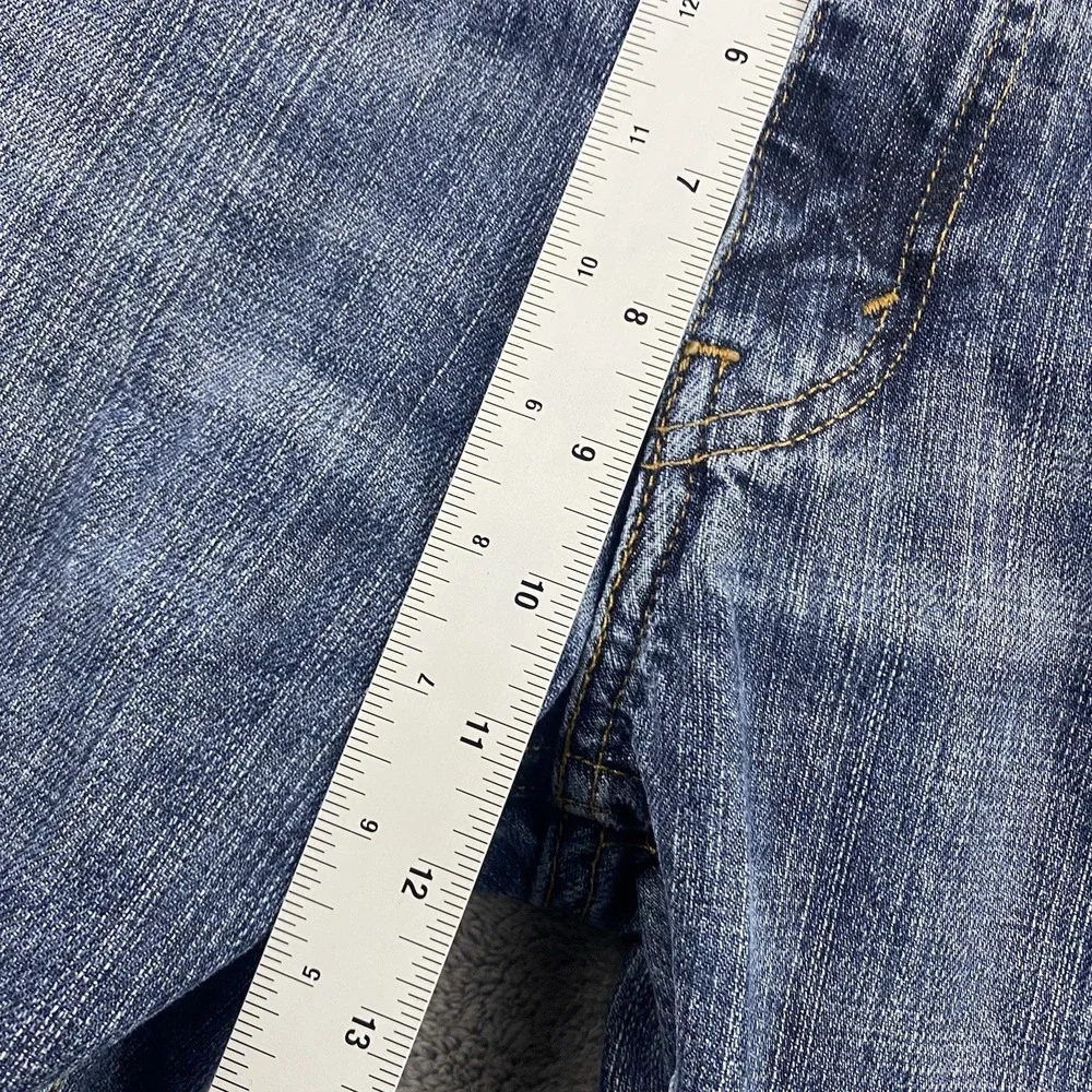 Levis stains please